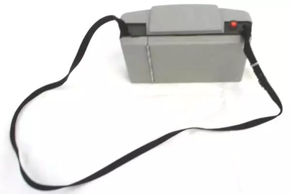 Polaroid 230 Land Camera w/ Flashbulbs Timer Filters Bag Strap