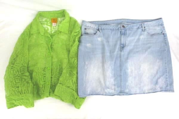 2 Piece Women's Outfit Lot: Ruby Rd Button Up Shirt & A.N.A. Denim Skirt