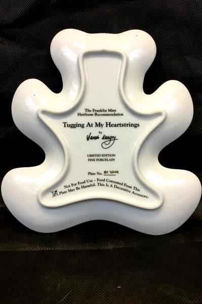 Franklin Mint Tugging At My Heartstrings Collectible Plate Sarah Bengry LE