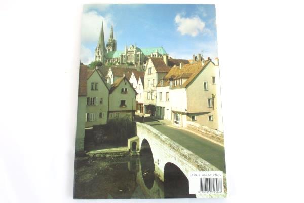 Chartres Cathedral by Malcom Miller Sonia Halliday Laura Lushington 1985 HC