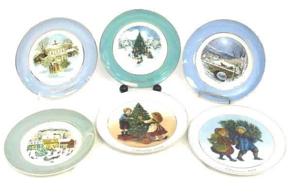 Lot of 6 Avon Christmas Plates By Enoch Wedgwood 1977 - 1982 w/ Boxes