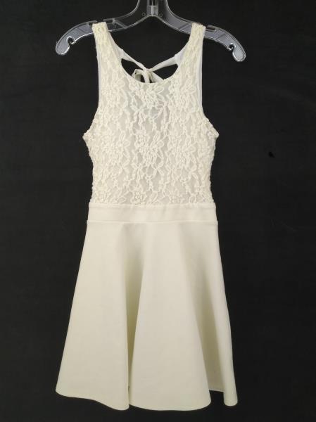 KIMCHI BLUE Urban Outfitter Backless Dress Fit & Flair Skater Ivory Lace Size XS
