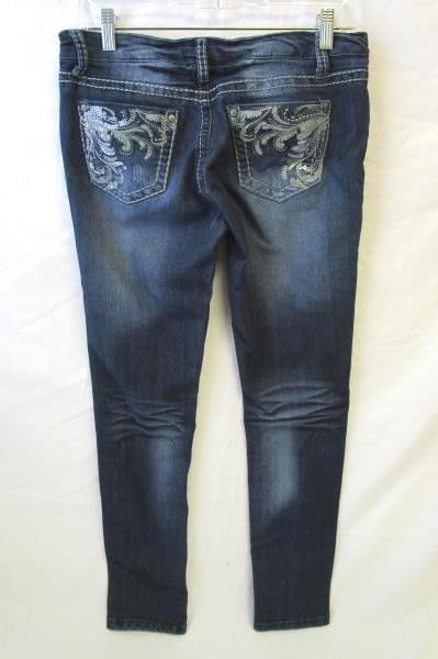 Pair Of Women's Navy-Blue Blue Jeans By Vanilla Star Size 9 64% Cotton