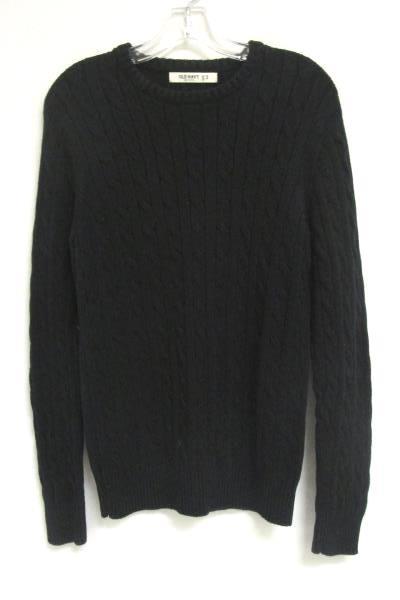 Old Navy Women's Black Long Sleeved Cable Knit Sweater Size S