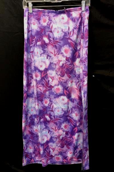 Women's Purple Multicolored Skirt By Up Front Size M 100% Polyester