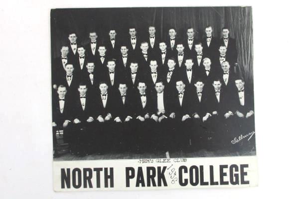 Lot of 2 North Park College Memorabilia - 1936 Photo + 2002 40th Reunion Booklet