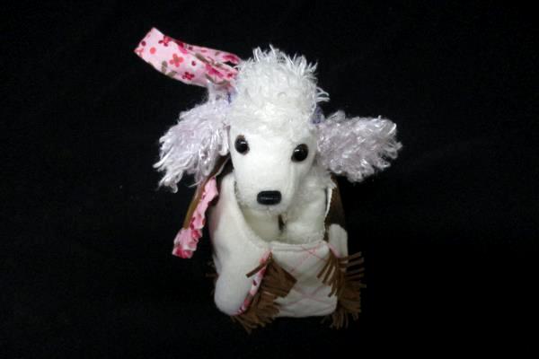 2011 Sassy Pet Saks Western Style Poodle Purse Handbag by Douglas Toys