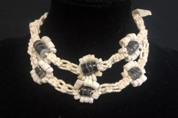 2 Macrame Wht Shell Flower Hemp Twine Beaded Bracelets Anklets From Philippines