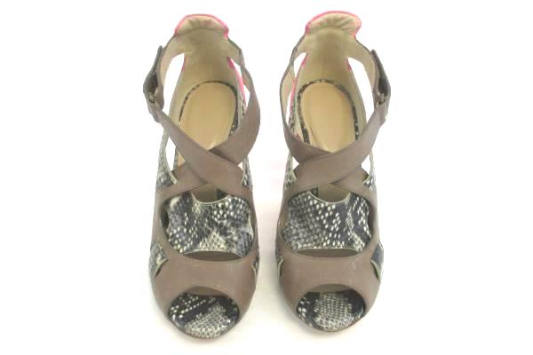 Strappy Hot Pink, Brown, Snake Skin Open Toed Vero Cuoio Heels Size 8.5