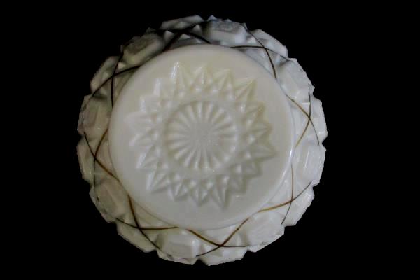 Westmoreland Milk Glass Bowl W/ Quilt Pattern Gold Lines Saw Tooth Edge