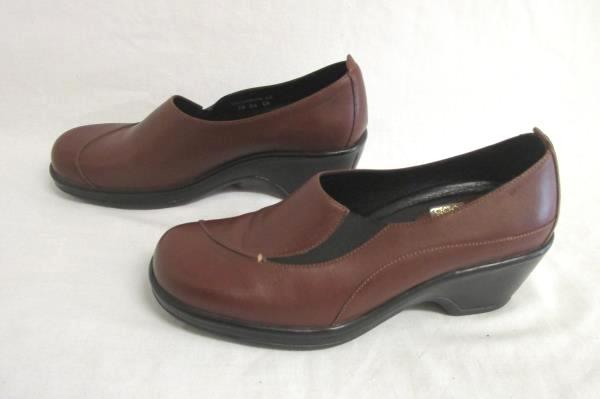 DANSKO Brown Leather Slip on Clogs Embroidered Womens Size 40 EK
