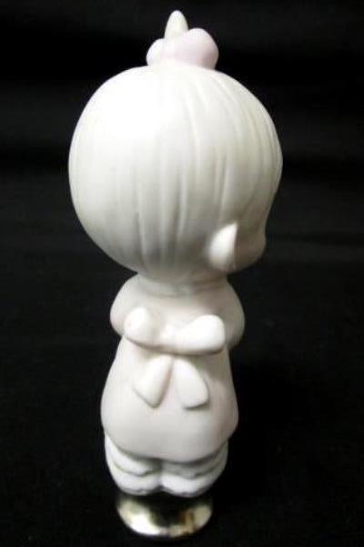 Precious Moments Series Praying Baby Girl Lamp Finial 4"x1"