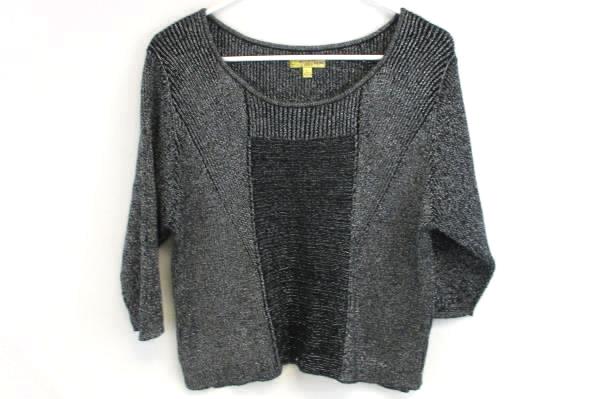 Vera Wang Princess Women's XL Black Silver Striped Crop Top Sweater Blouse