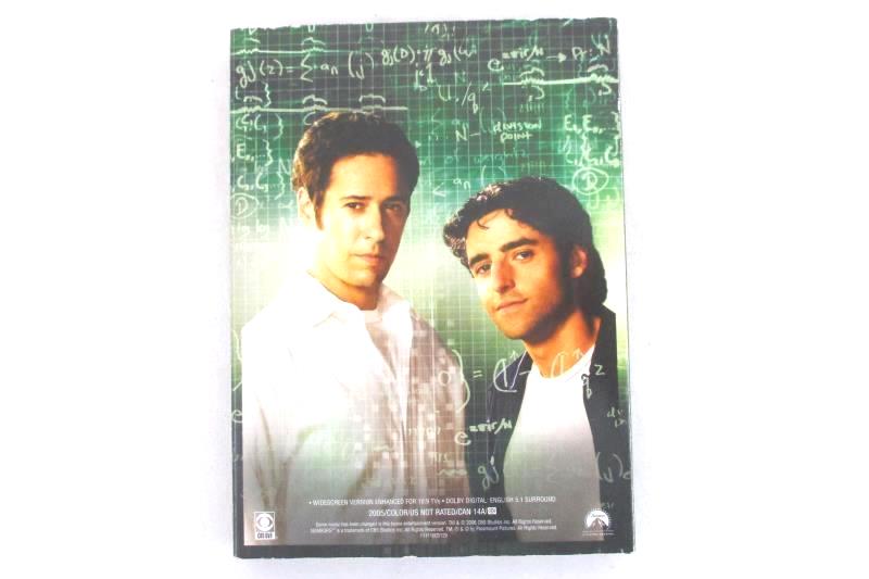 NUMB3RS: The Complete First Season Numbers 4-DVD Box Set 2006
