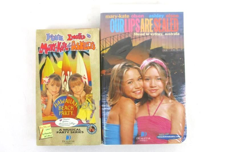 Lot of 2 VHS Mary-Kate and Ashley's Hawaiian Beach Party & Our Lips Are Sealed