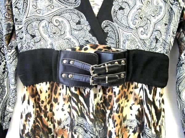 V-Neck Belted Dress By Bailey Girl Patterned Women's Size S