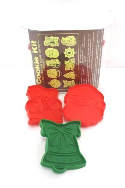 10 Piece Christmas Cookie Cutter Kit Plastic Bonus Set of 3 Spring Cookie Cutter