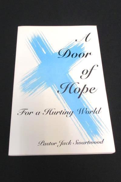 2 Religious The Rainbow of Promise Collector Plate Bonus Book A Door of Hope