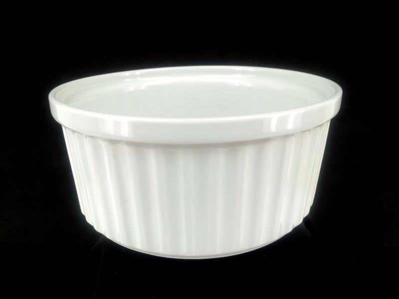 Arabia Finland Uunikokki 8.25" 74oz Souffle Dish Ribbed Off White Round