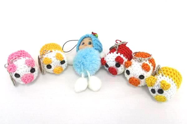 Lot of 6 Crochet Key Chains Little Piggies Red Yellow Orange Pink Blue Baby
