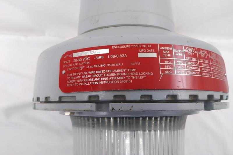 Edwards Adaptabeacon Emergency Strobe Explosion Proof Clear Lens 106DEXPSTC-FJ