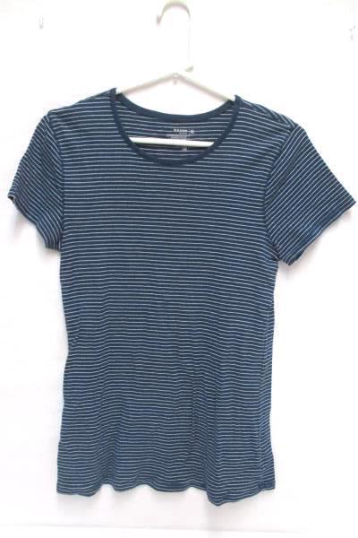 Lot of 2 Women's Tops Crop Top Short Sleeve Size XL