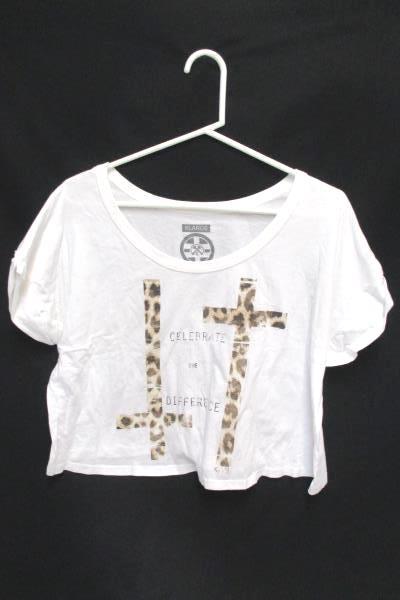 Lot of 2 Women's Tops Crop Top Short Sleeve Size XL