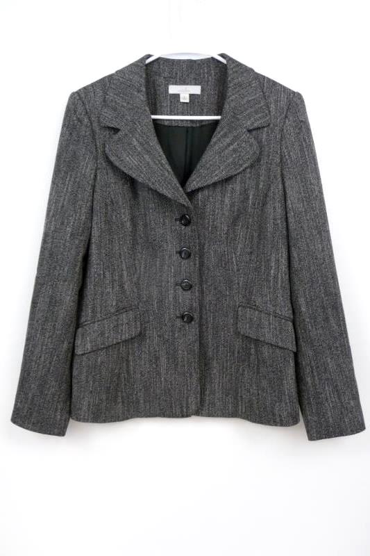 Caslon Women's Four Button Front Charcoal L/S Career Blazer Jacket Size 8 Tweed