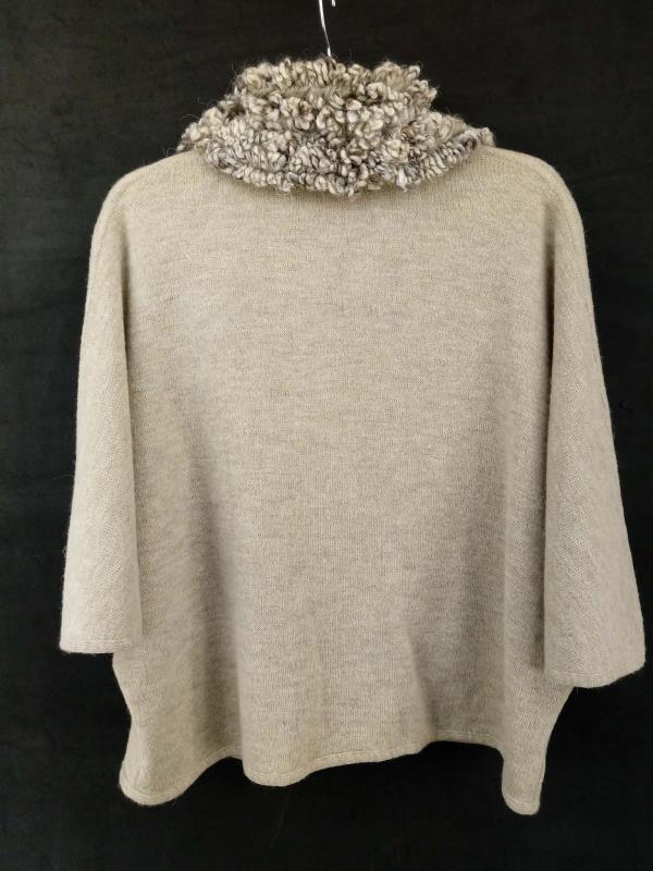 NORDSTROM Wool Blend Cape Shawl Beige Heather Boucle Fringe Made in Italy O/S