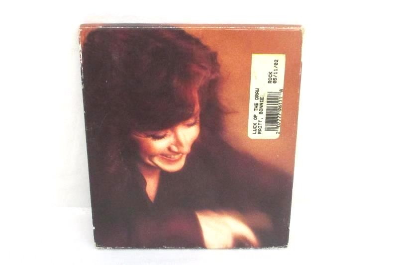 Lot of 2 Bonnie Raitt CDs: Luck Of The Draw, The Bonnie Raitt Collection