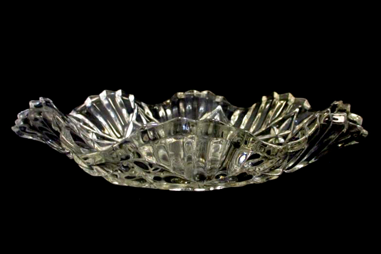 Vintage Clear Glass Dish w/ Octagon Bottom Scalloped & Saw Tooth Rim