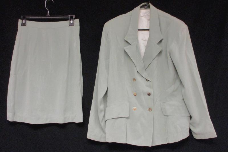 Women's L. Bates Light Green Coat Skirt Combo Size 6 for Skirt and Large Coat