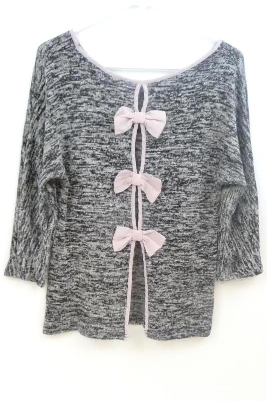 Tutta Bella Maternity Knit Sweater Sz Small Gray Pink Bows Semi Open Back Top