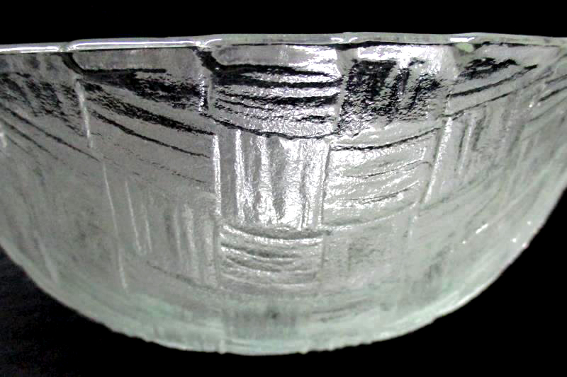 Indiana Glass Large 9 inch Dessert Fruit Bowl Weavetex Clear Pattern