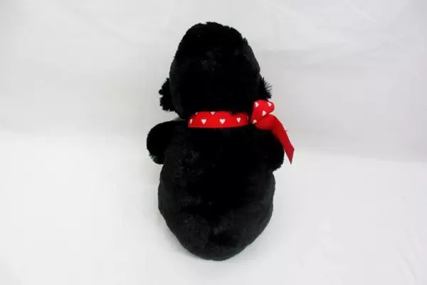 Animal Adventure Gorilla Red Heart Valentine Plush Toy Black 2005 17 Inch