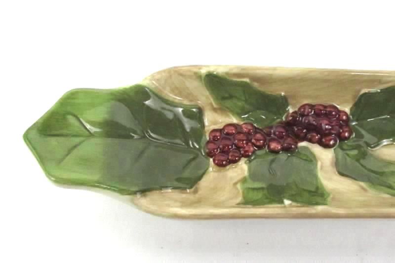 Olive Oil Dipping Serving Trays Set Of 3 Grape and Leaves Decor Red Green