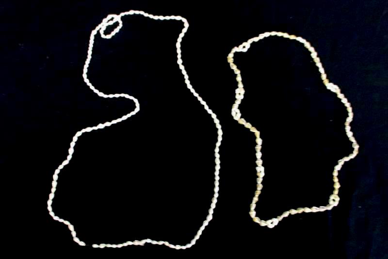 Vintage Sea Shell Necklaces White Tan Hawaiian Puka Lot of 4