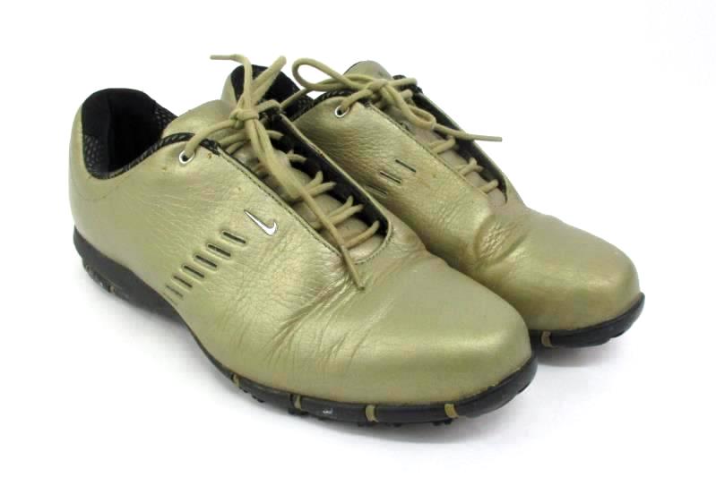 gold golf shoes