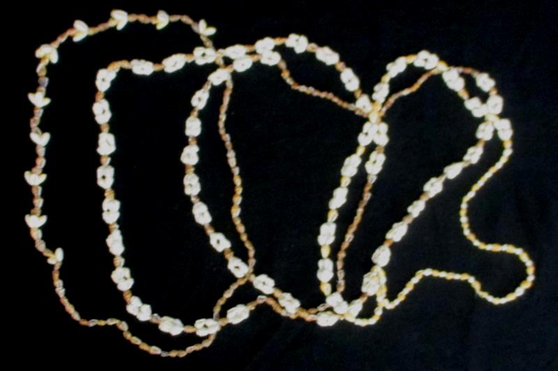 Vintage White And Brown 16" Shell Necklaces 90s Beach Girl Aloha Party Lot of 4