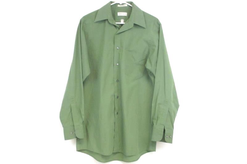 Van Heusen Men's Poplin Wrinkle Free Long Sleeve Button Up Shirt Green 15 32 33