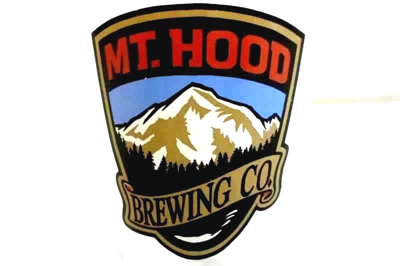 Lot of 2 Pint Glasses Mt Hood Brewing Co and McMinnville OR Triathlon Souvenir