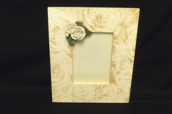 Set of 2 Lady Jayne Ltd Rose Embellished Wood Wall Hanging Frames Home Decor