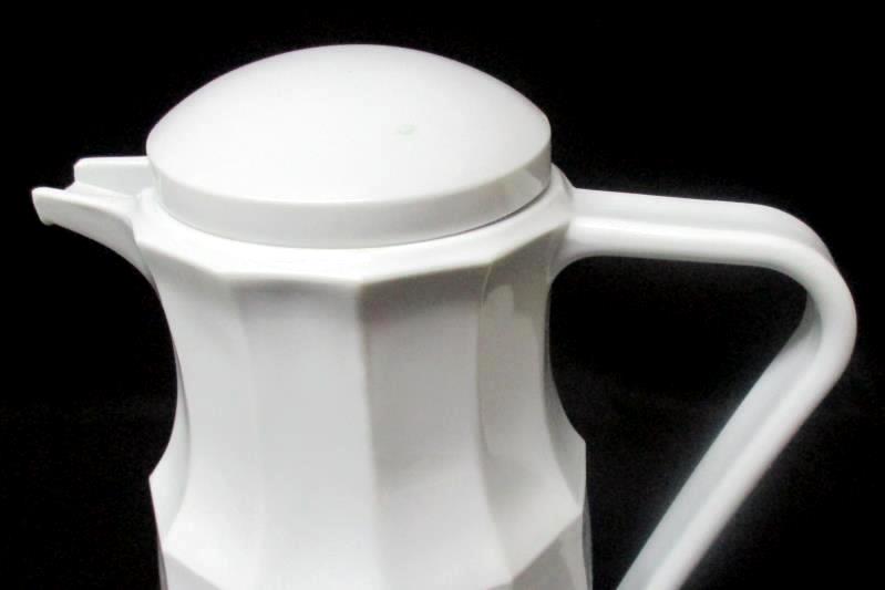 White Vacuum Thermos Pitcher Carafe 11" Tall Faceted Sides 1 Liter