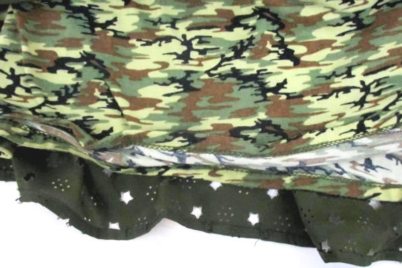 Teen Vogue Macys Junior's Army Green Zipper Star Cutout Skirt Elastic Waist Sz L
