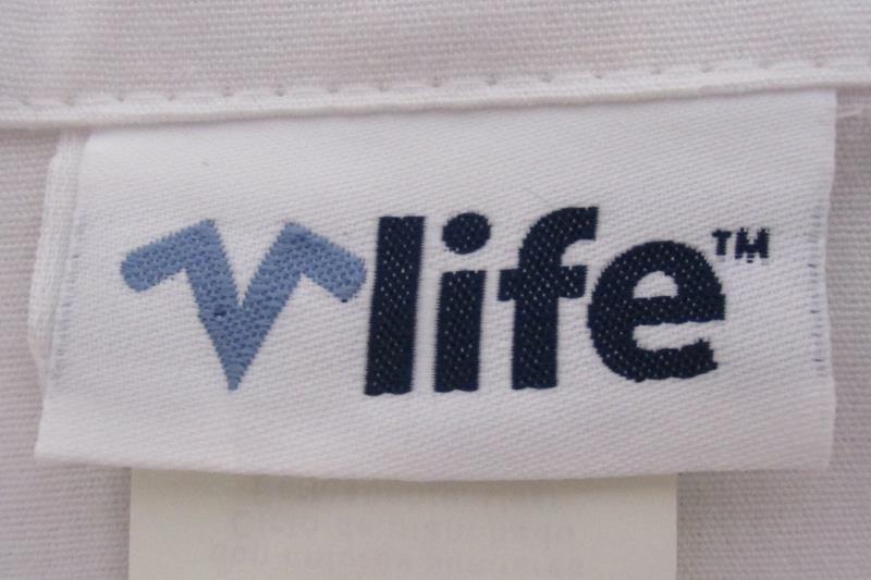 V Life Women's Solid White 2 Button Scrub Top Medical Jacket Long Sleeve Sz M