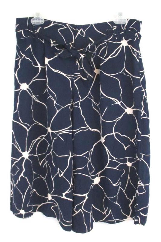 Banana Republic Women's Petite Dress Gaucho Pants Wide Leg Navy Floral Size 6P