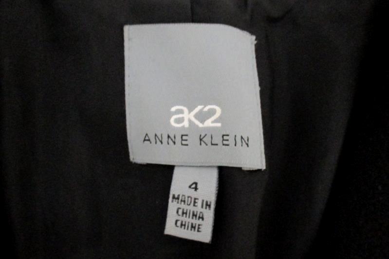 AK2 Anne Klein Women's Black 2 Button Front Blazer Jacket Pure Wool Size 4