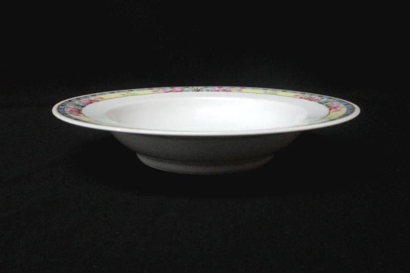 Vintage TK Thun Mentone Soup Bowl 8 Inch Bohemia Czechoslovakia