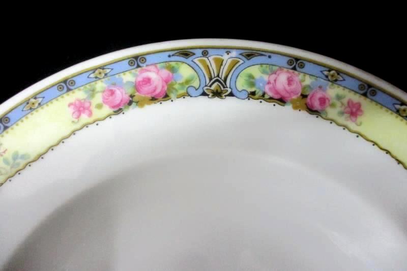 Vintage TK Thun Mentone Soup Bowl 8 Inch Bohemia Czechoslovakia