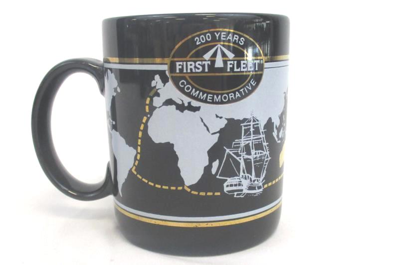 200 Years First Fleet Commemorative 1987 Coffee Mug Cup Black Gold W R Kearney